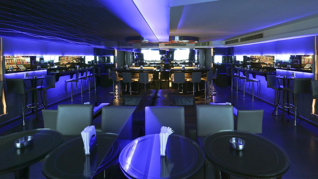 Luxor Hotel Jounieh Buitenkant foto